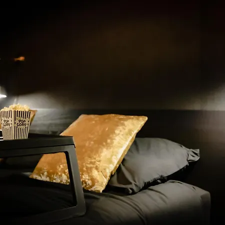 Apartment 7 Eme Art - Cine Room, Insolite - Atypique