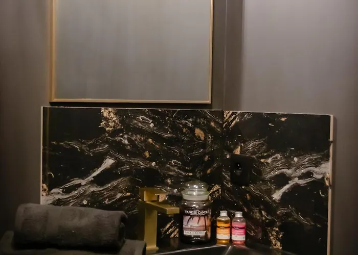 7 Eme Art - Cine Room, Insolite - Atypique